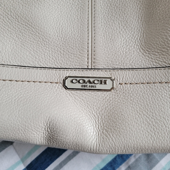 Large Cream color Coach purse - Picture 6 of 6
